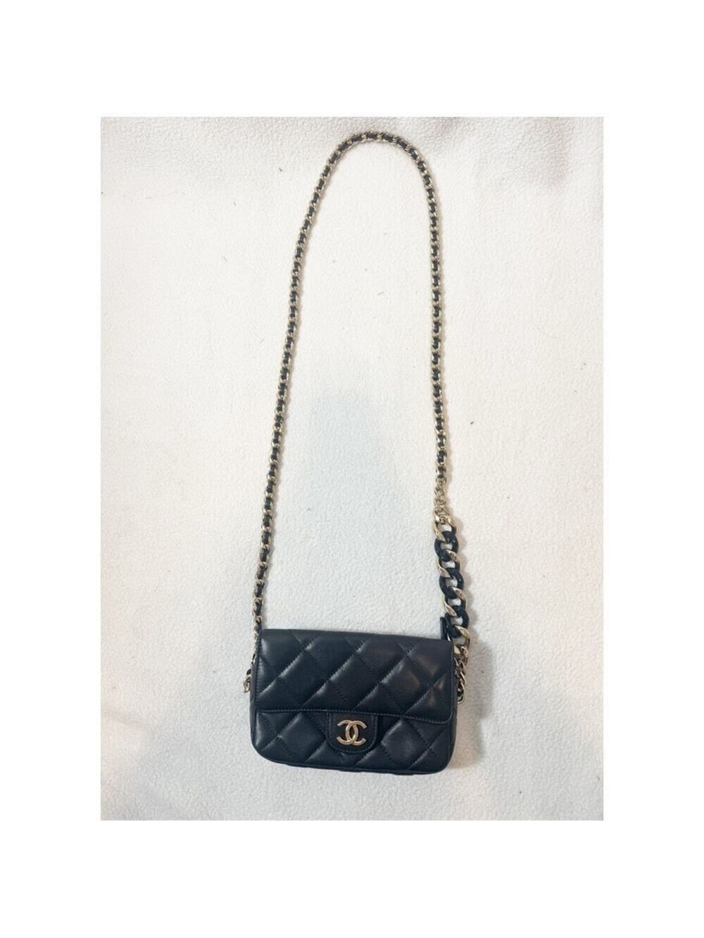 Chanel Mini Quilted Lambskin Chain Crossbody Bag Black Gold Hardware COA - Picture 10 of 16
